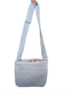Thirty One Light Gray Crossbody Shoulder Bag - Versatile Everyday Style